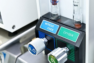 nitrous gas and oxygen sedation machine